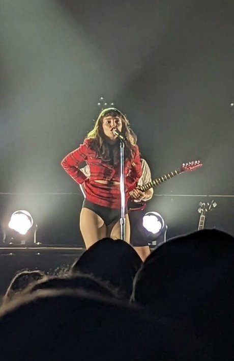Lauren Mayberry