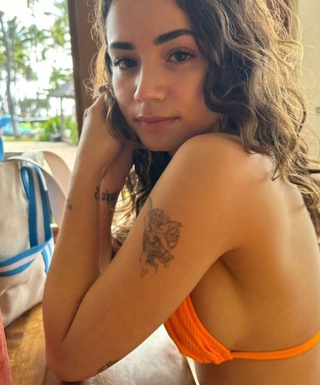 Nacktes geleaktes OnlyFans-Foto von Erica Bean