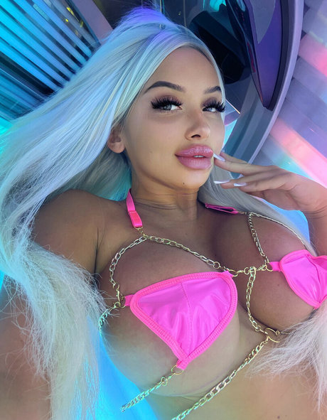 Nacktes geleaktes OnlyFans-Foto von Lea Keler