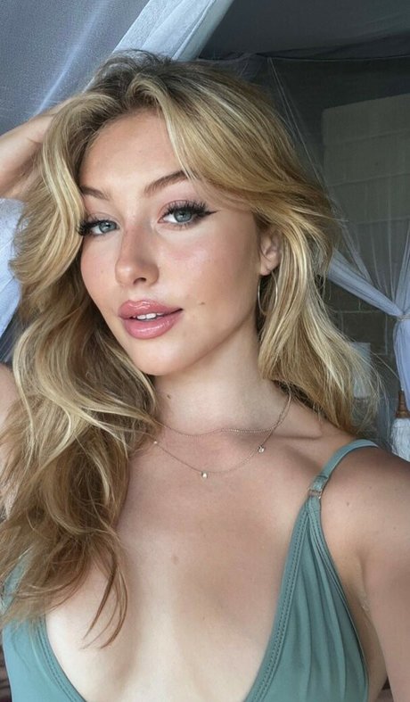 Heloise Hut