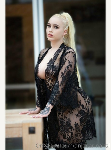 Nacktes geleaktes OnlyFans-Foto von Anjacarina