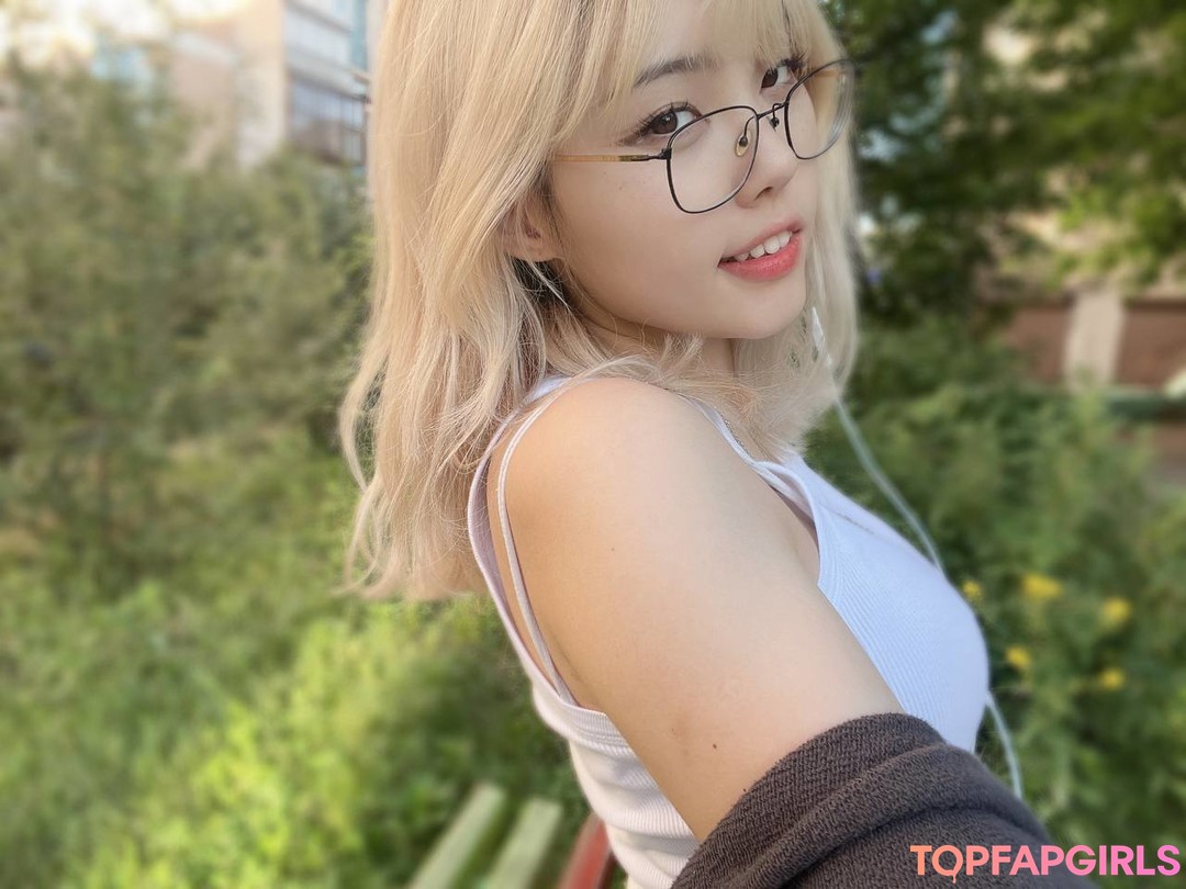 Nacktes geleaktes OnlyFans-Foto von Babyjeyy Jennysweety #117