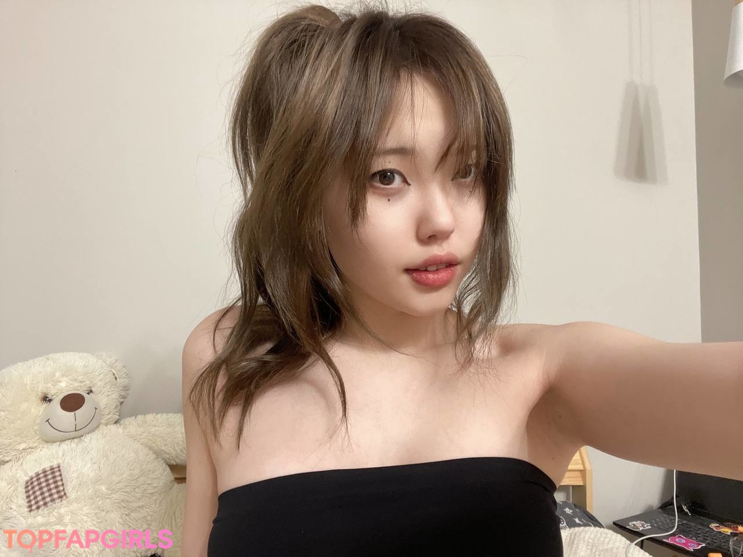 Nacktes geleaktes OnlyFans-Foto von Babyjeyy Jennysweety #219