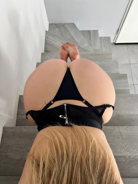 Nacktes geleaktes OnlyFans-Foto von Marine Rossi