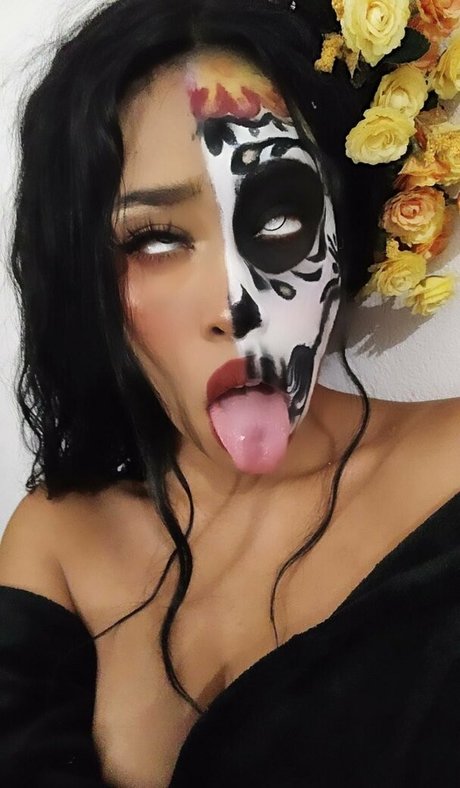 Nacktes geleaktes OnlyFans-Foto von Milkubunny