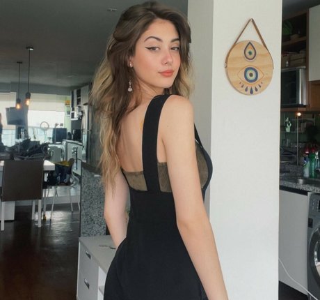 Nacktes geleaktes OnlyFans-Foto von Ananda Morais