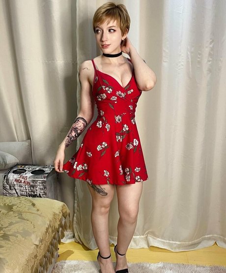 Nacktes geleaktes OnlyFans-Foto von Akemy Sama