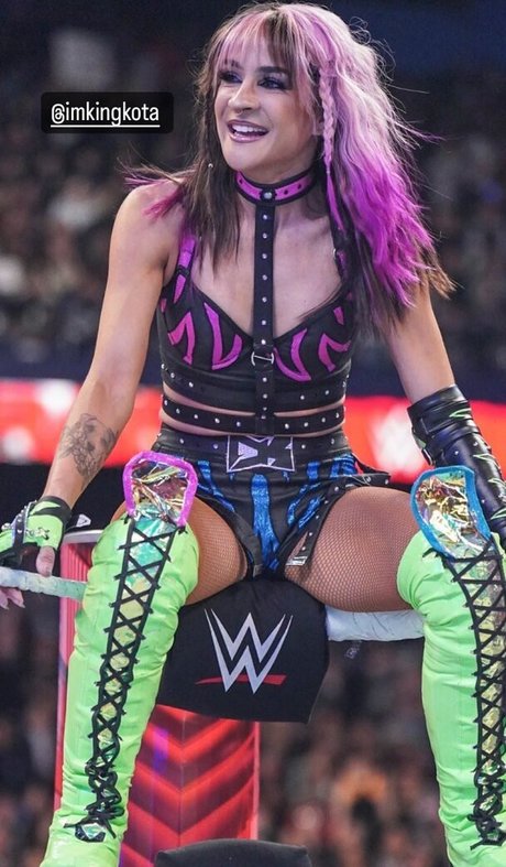 Dakota Kai