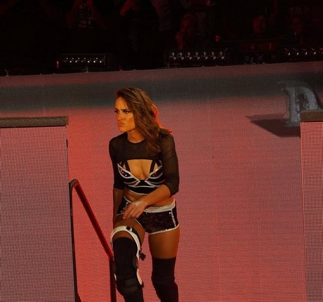 Dakota Kai