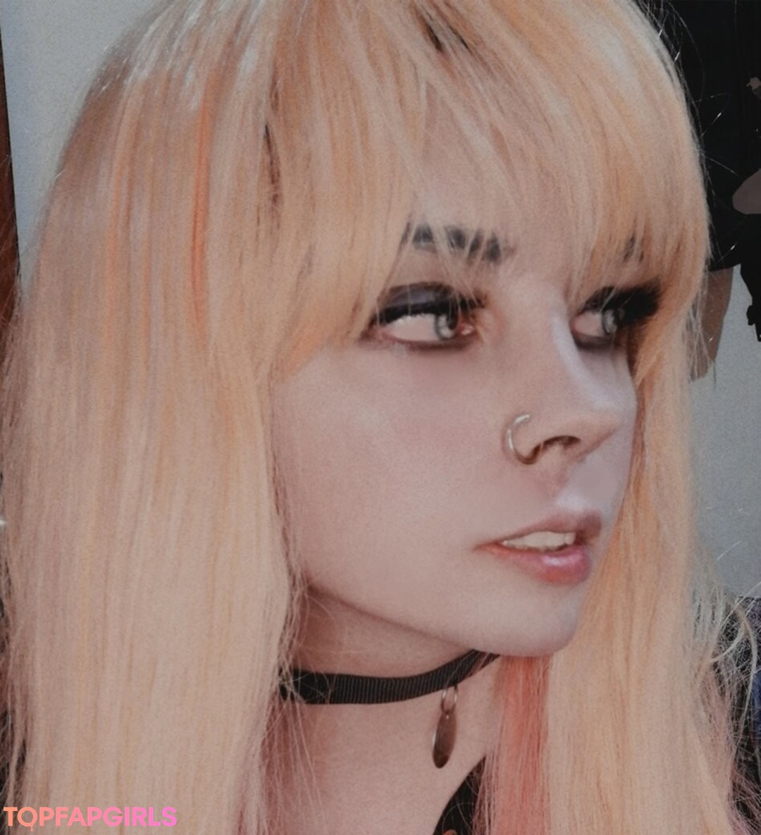 Nacktes geleaktes OnlyFans-Foto von Darkwaifutrap #1907