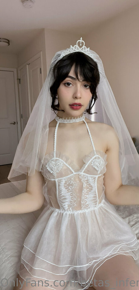 Nacktes geleaktes OnlyFans-Foto von Betas Inferno