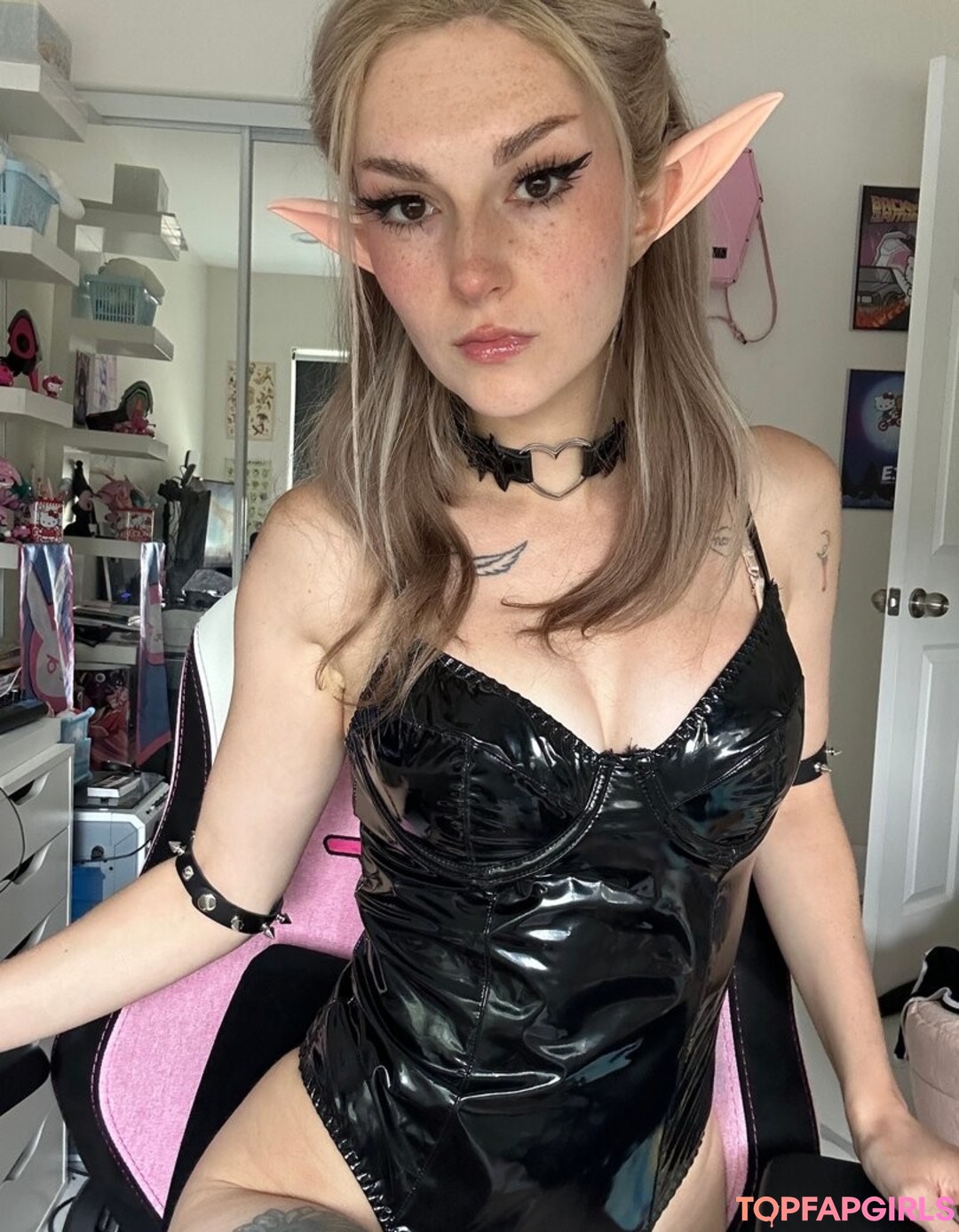 Nacktes geleaktes OnlyFans-Foto von Busy B Asmr #1295
