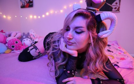 Busy B Asmr
