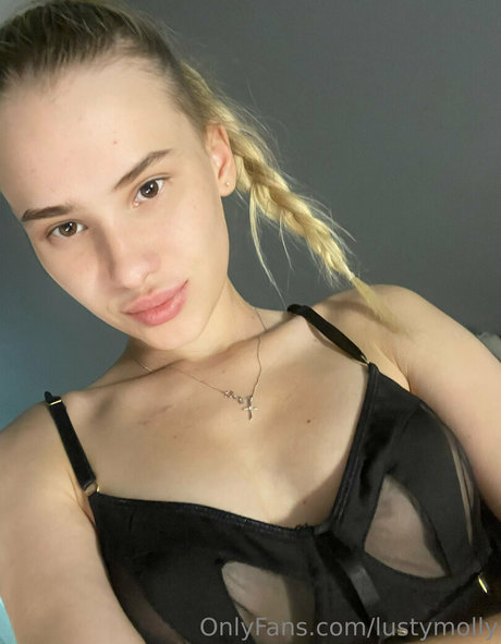 Lustymolly