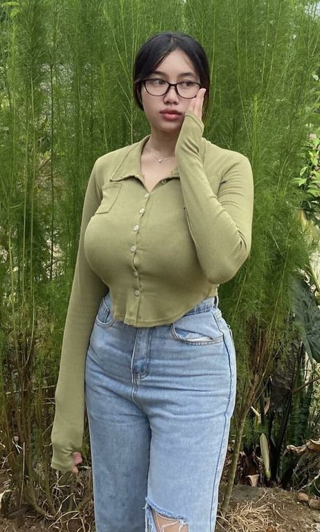 Nacktes geleaktes OnlyFans-Foto von Elvara Caliva