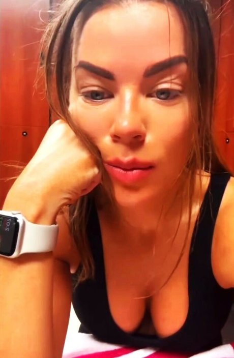 Nacktes geleaktes OnlyFans-Foto von Jackie Redmond