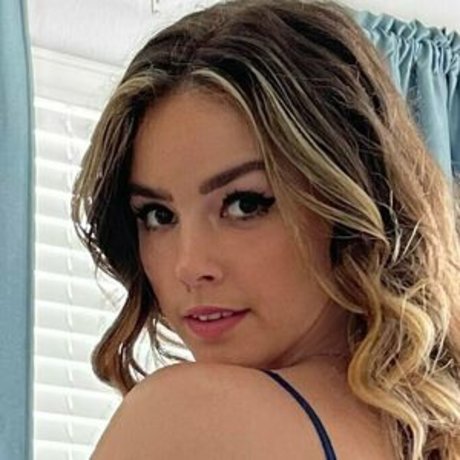 Nacktes geleaktes OnlyFans-Foto von Evelynlovefree