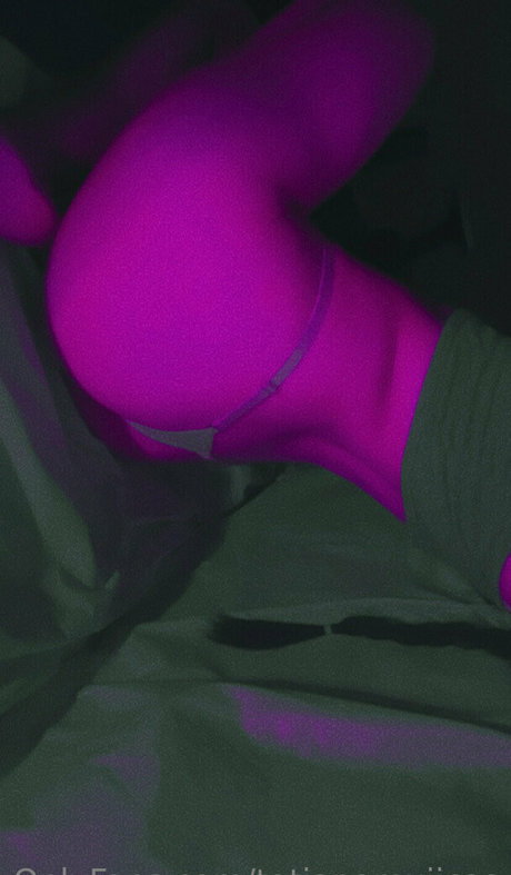 Nacktes geleaktes OnlyFans-Foto von Tatianamujicaa