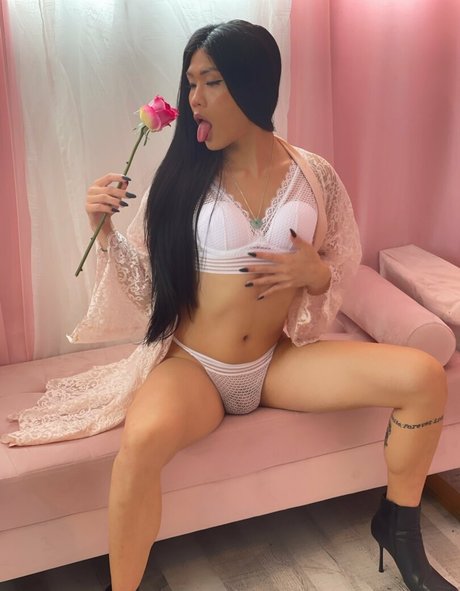 Nacktes geleaktes OnlyFans-Foto von Tslilyuw88