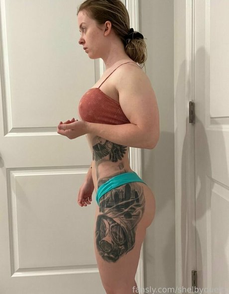 Nacktes geleaktes OnlyFans-Foto von Shelby Dueitt