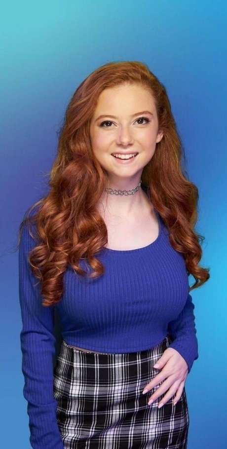 Nacktes geleaktes OnlyFans-Foto von Francesca Capaldi