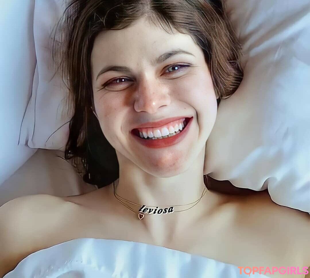 Nacktes geleaktes OnlyFans-Foto von Alexandra Daddario #1112