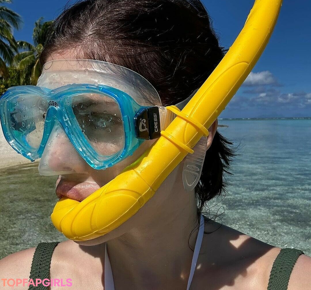 Nacktes geleaktes OnlyFans-Foto von Alexandra Daddario #1596