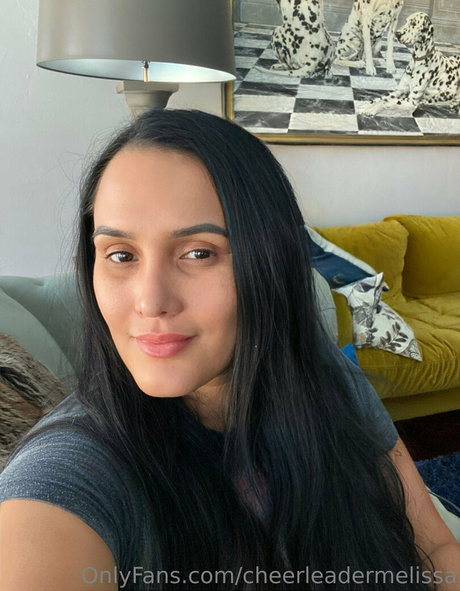 Nacktes geleaktes OnlyFans-Foto von Cheerleadermelissa