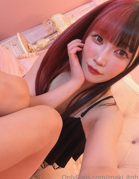 Nacktes geleaktes OnlyFans-Foto von Maki Itoh
