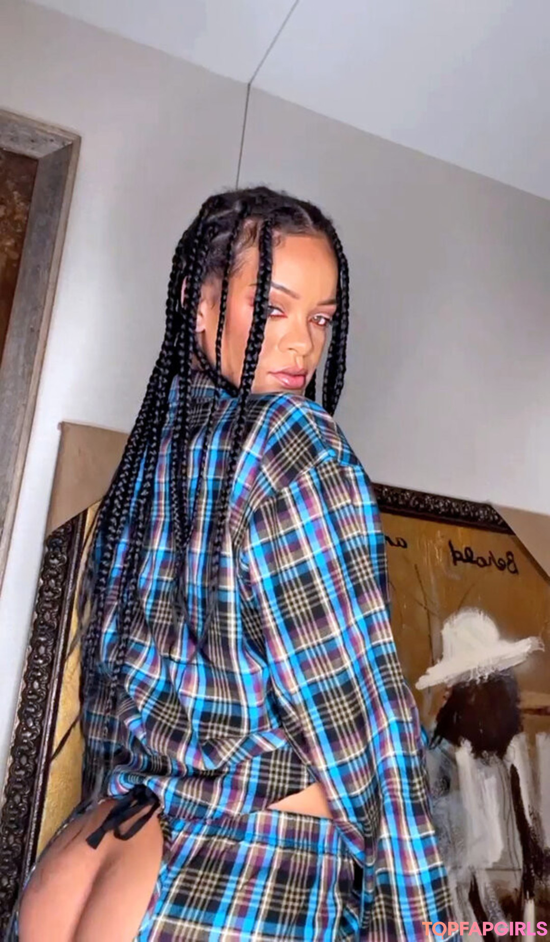 Nacktes geleaktes OnlyFans-Foto von Rihanna #1003