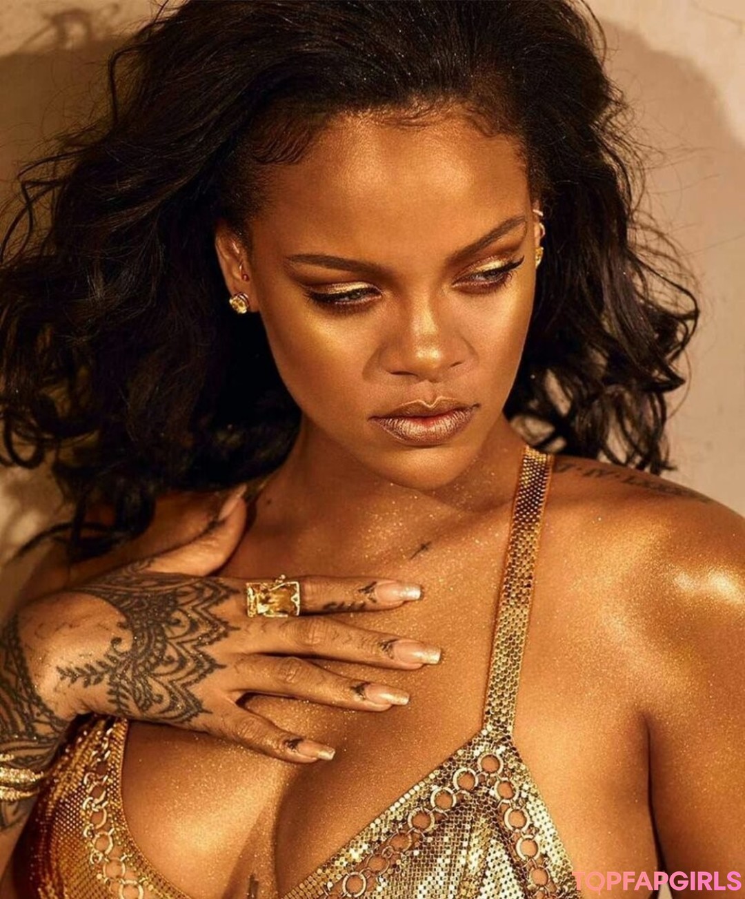 Nacktes geleaktes OnlyFans-Foto von Rihanna #1033