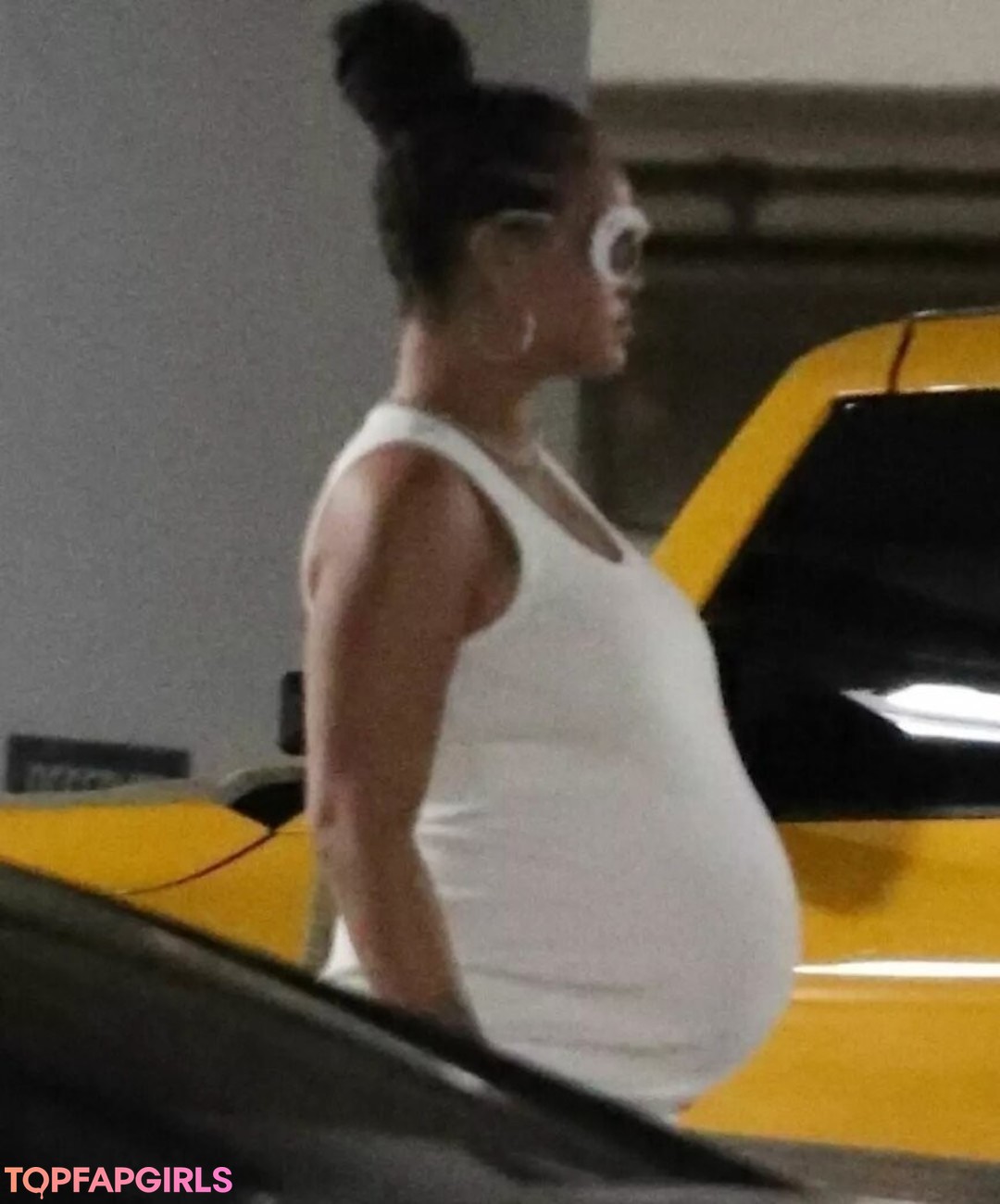 Nacktes geleaktes OnlyFans-Foto von Rihanna #1184