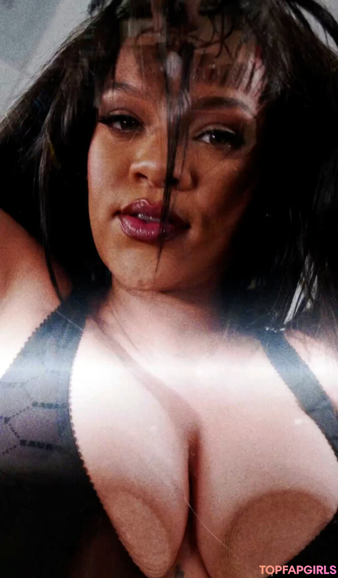 Nacktes geleaktes OnlyFans-Foto von Rihanna #1234