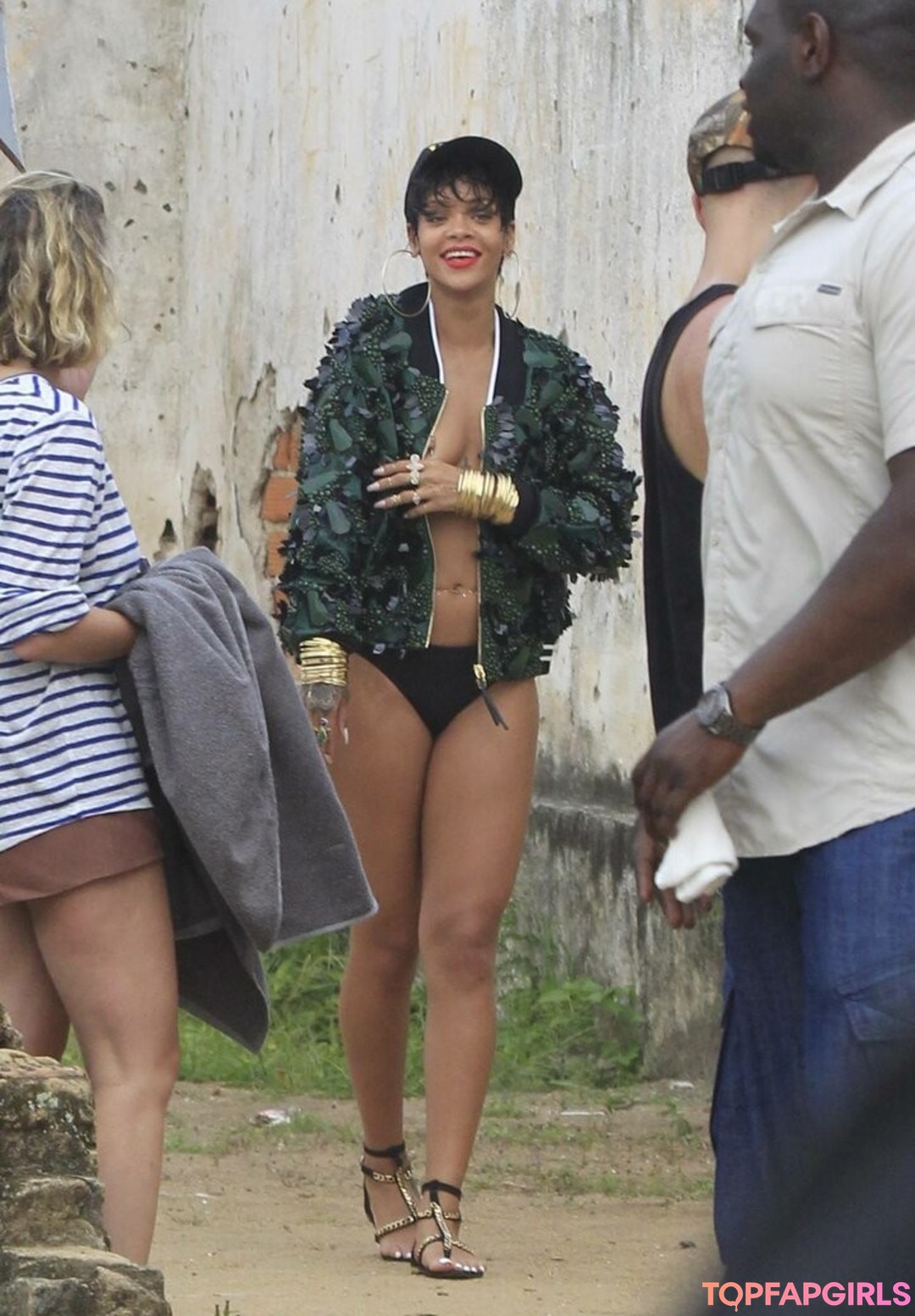 Nacktes geleaktes OnlyFans-Foto von Rihanna #1246