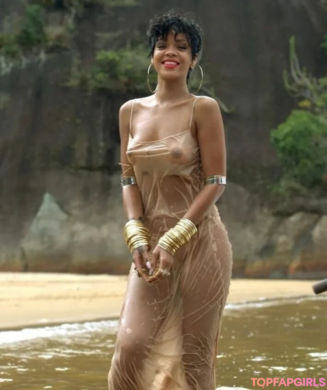 Nacktes geleaktes OnlyFans-Foto von Rihanna #1305