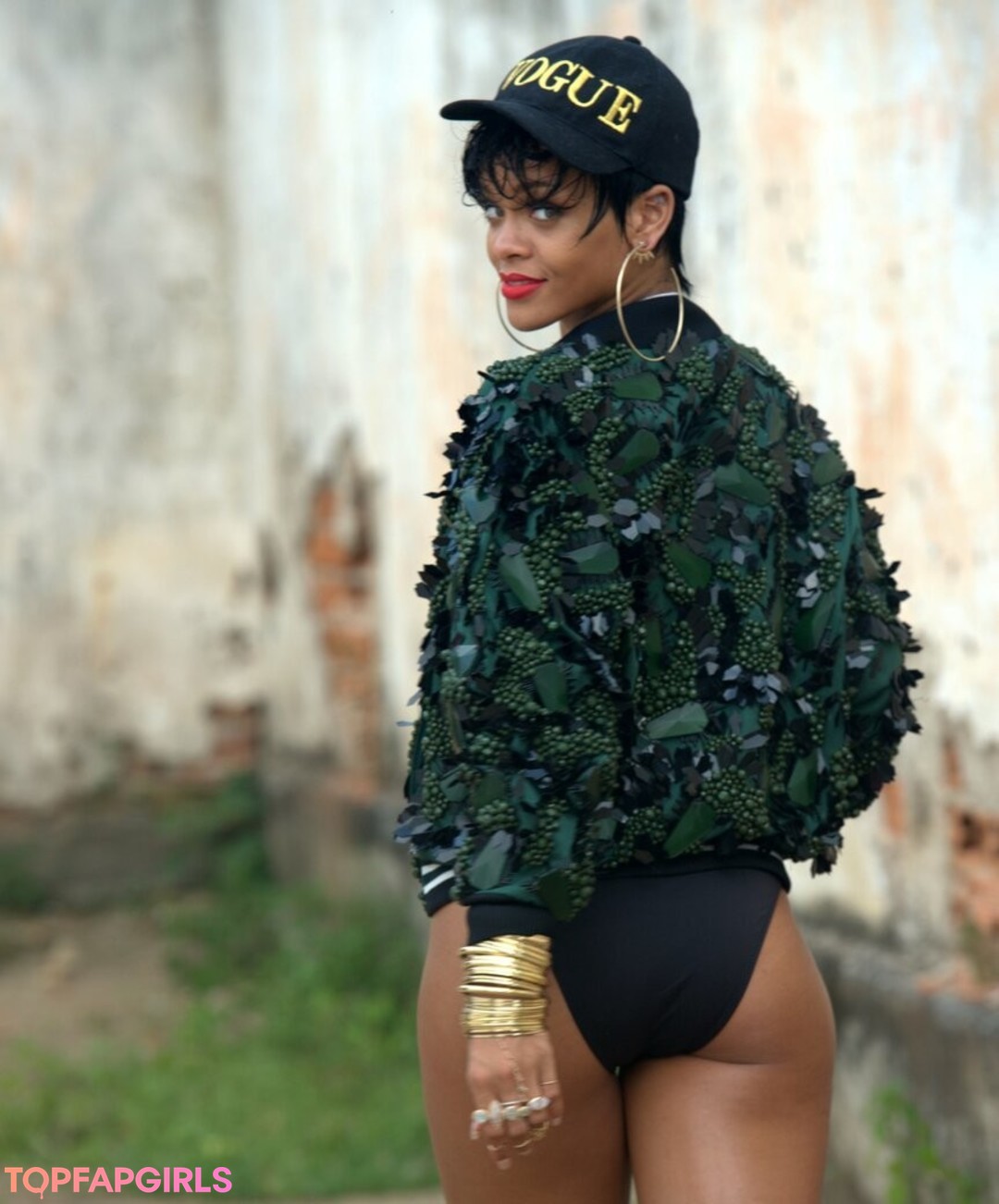 Nacktes geleaktes OnlyFans-Foto von Rihanna #1320