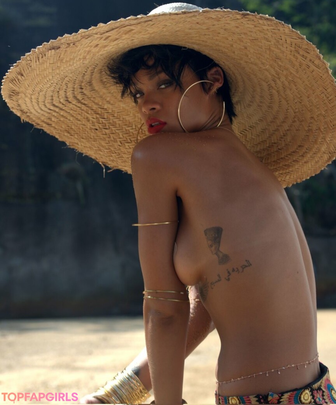 Nacktes geleaktes OnlyFans-Foto von Rihanna #1331
