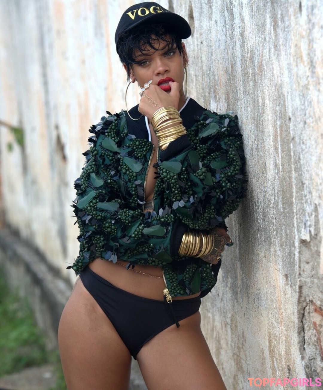 Nacktes geleaktes OnlyFans-Foto von Rihanna #1360