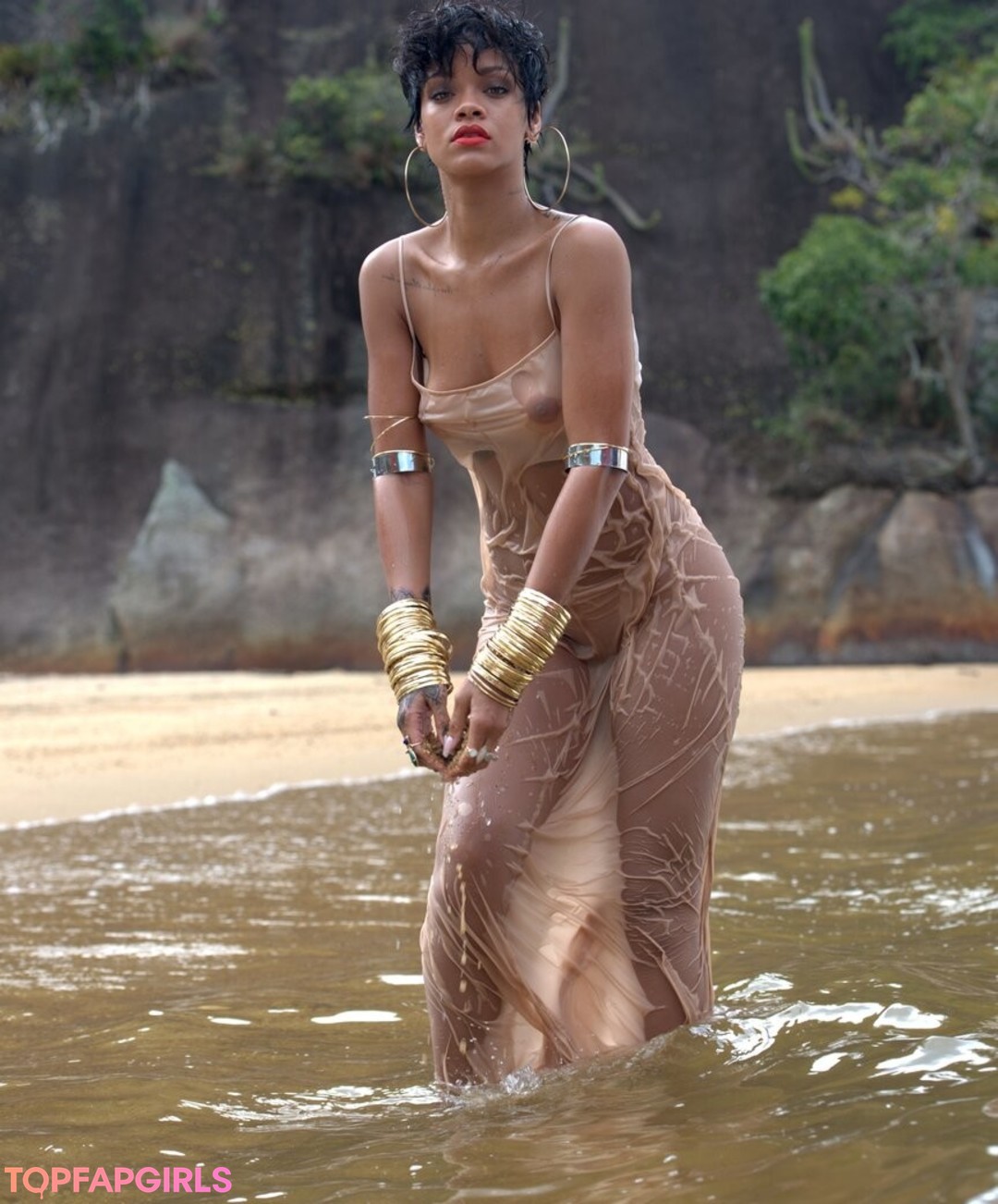 Nacktes geleaktes OnlyFans-Foto von Rihanna #1369