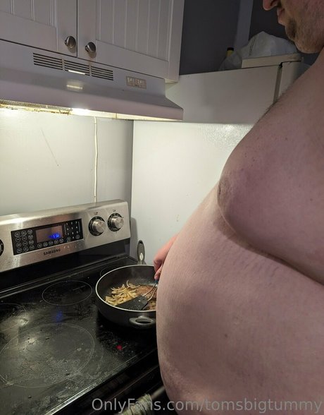 Tomsbigtummy