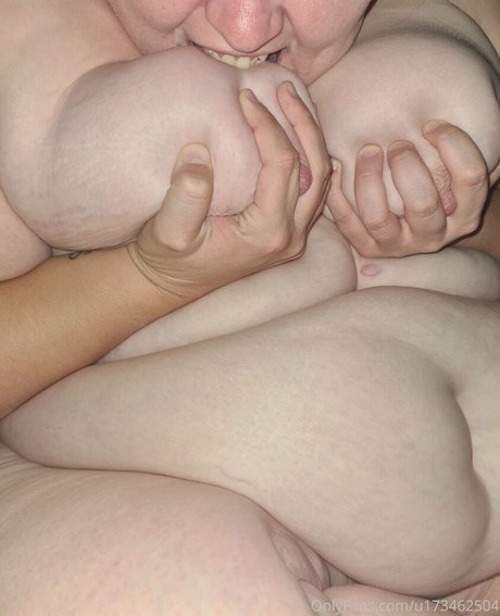 Nacktes geleaktes OnlyFans-Foto von Bbwkat69