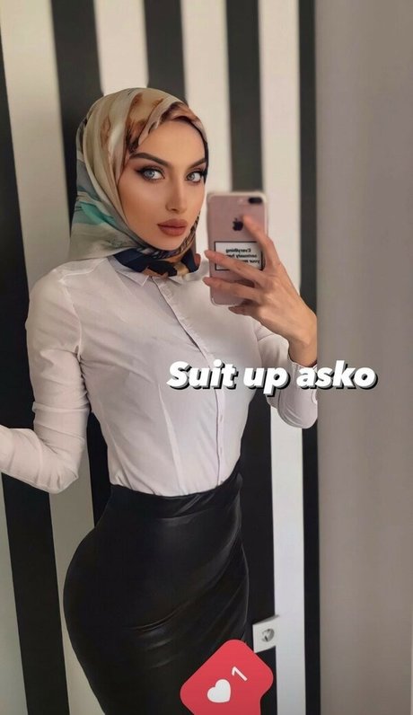 Nacktes geleaktes OnlyFans-Foto von Sariikubraa
