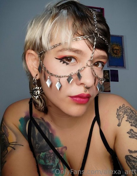 Nacktes geleaktes OnlyFans-Foto von Alexaartt