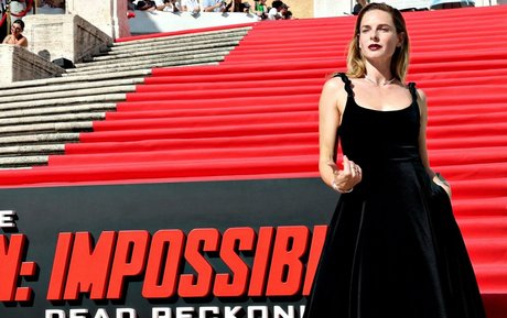 Nacktes geleaktes OnlyFans-Foto von Rebecca Ferguson