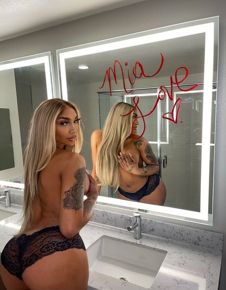 Nacktes geleaktes OnlyFans-Foto von Tokyo Stylez