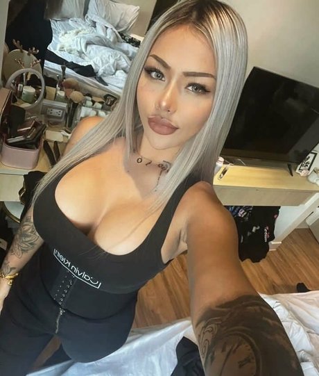 Nacktes geleaktes OnlyFans-Foto von Samitaxxx