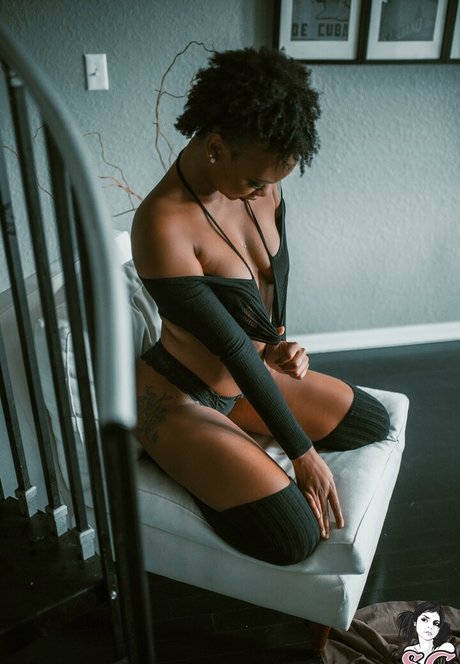 Nacktes geleaktes OnlyFans-Foto von Naomi Sg