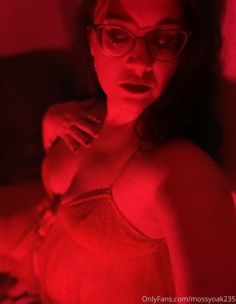 Nacktes geleaktes OnlyFans-Foto von Mossyoak235