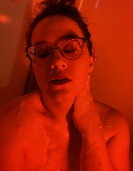 Nacktes geleaktes OnlyFans-Foto von Mossyoak235