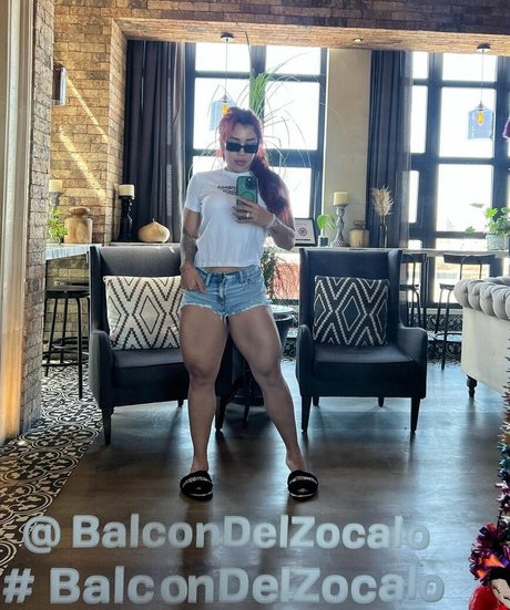 Nacktes geleaktes OnlyFans-Foto von Evelyn Salomon